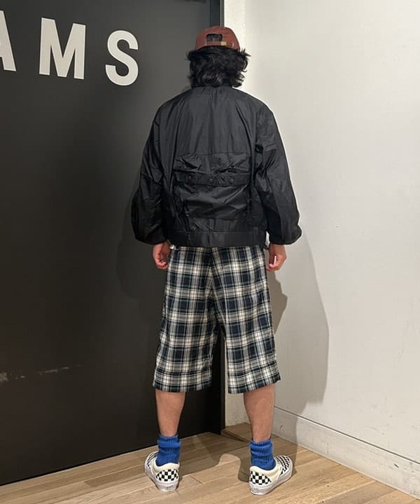 佐藤 大斗さんの「BEAMS WOMEN｜VANS / SLIP-ON REISSUE 98 LX CHECKERBOARD BLACK/OFF WHITE」を使ったコーディネート
