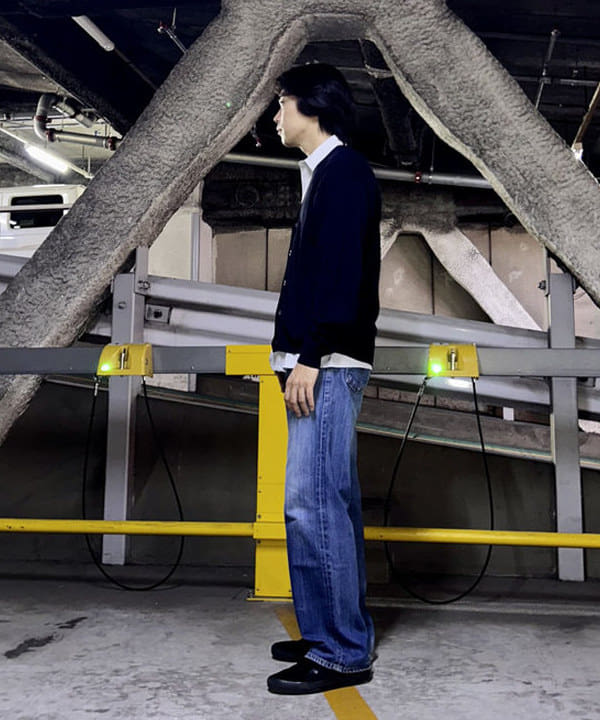 槙山 賢斗さんの「BEAMS WOMEN｜リラックス ソリッド カーディガン」を使ったコーディネート