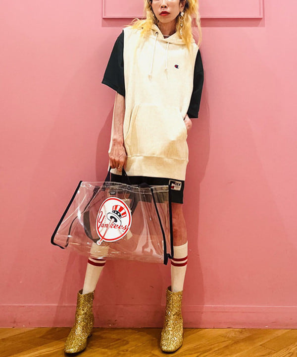 ひるてぃさんの「BEAMS WOMEN｜樹脂パール ロングネックレス」を使ったコーディネート