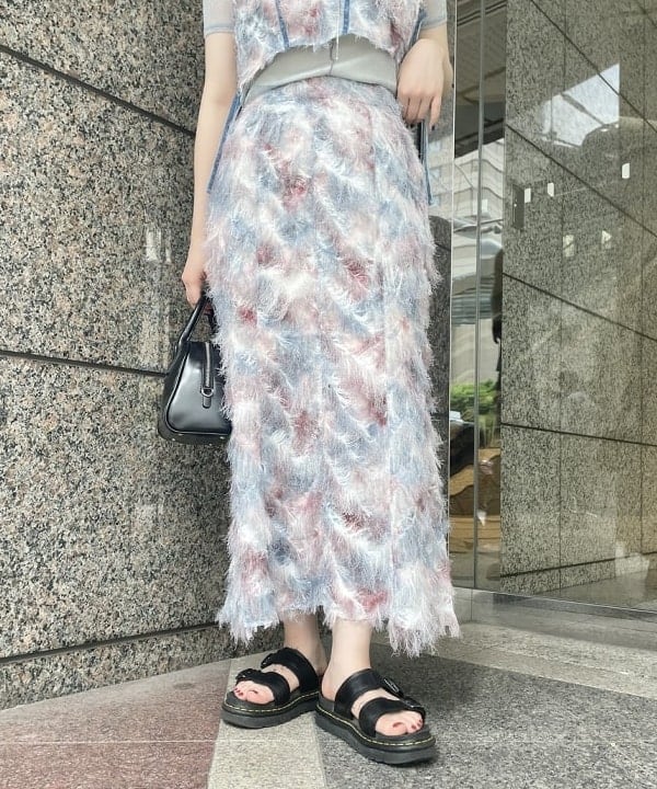 田中 里実さんの「BEAMS WOMEN｜ﾗﾒﾁｭｰﾙｾﾝﾀｰｼｰﾑT」を使ったコーディネート