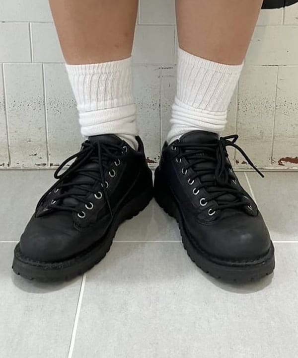 赤羽 花さんの「BEAMS WOMEN｜BEAMS BOY / ポリエステルリネン ワークシャツ」を使ったコーディネート