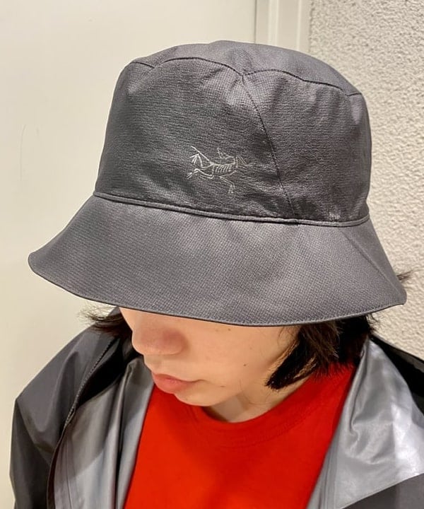 鈴木 悠里さんの「BEAMS WOMEN｜SALOMON / XT-6 GORE-TEX BLACK/FTW SILVER」を使ったコーディネート