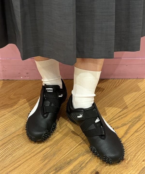 佐々木 南美さんの「BEAMS WOMEN｜PUMA / MOSTRO PERF スニーカー」を使ったコーディネート