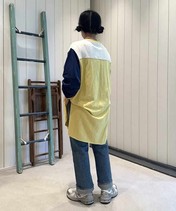 ナガオカ サキさんの「BEAMS WOMEN｜クレイジー フットボール ワンピース」を使ったコーディネート