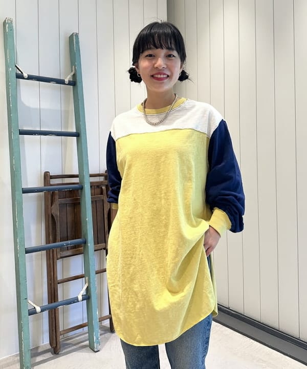 ナガオカ サキさんの「BEAMS WOMEN｜クレイジー フットボール ワンピース」を使ったコーディネート