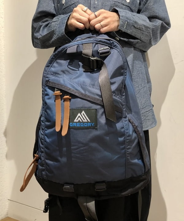 おはぎ(萩原)さんの「BEAMS WOMEN｜【別注】BUZZ RICKSON'S / シャンブレー ロングスリーブ シャツ」を使ったコーディネート