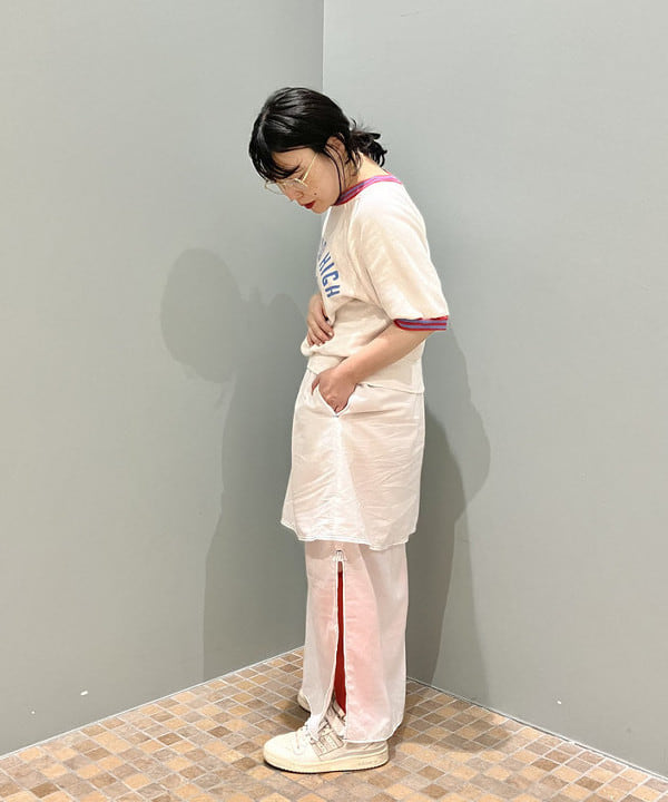 乙藤 侑里さんの「BEAMS WOMEN｜ティアドロップ 眼鏡」を使ったコーディネート