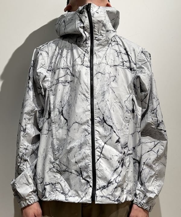 及川 晃さんの「BEAMS WOMEN｜eye c u × BEAMS / 別注 TXL」を使ったコーディネート