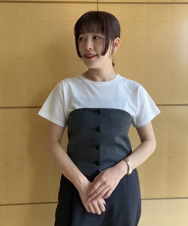 SAKAIさんの「BEAMS WOMEN｜ポリエステル ウール ツイル ビスチェ」を使ったコーディネート
