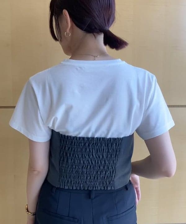 SAKAIさんの「BEAMS WOMEN｜ポリエステル ウール ツイル ビスチェ」を使ったコーディネート