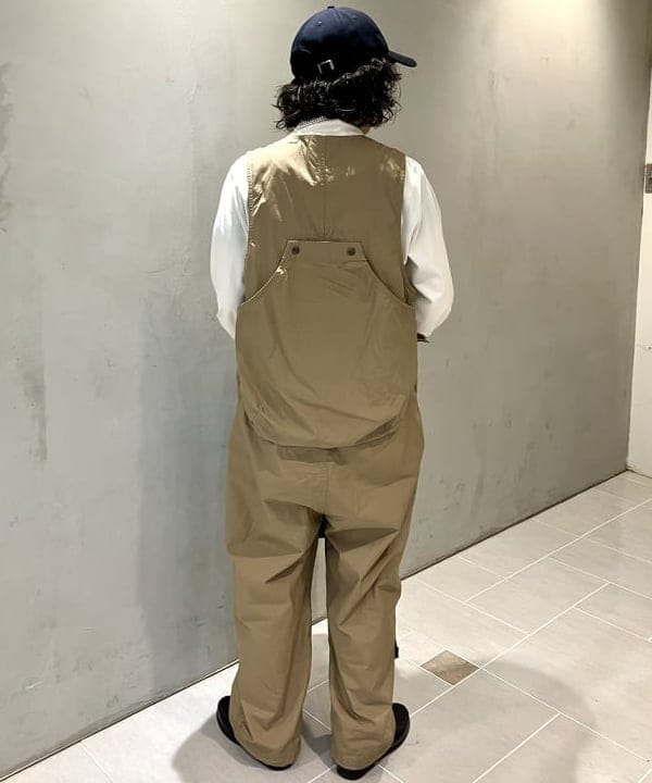 小原 もこさんの「BEAMS WOMEN｜NEW ERA / 別注 930 イージースナップ MLBパッチ キャップ」を使ったコーディネート
