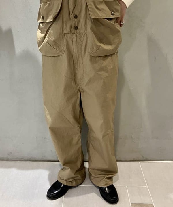 小原 もこさんの「BEAMS WOMEN｜NEW ERA / 別注 930 イージースナップ MLBパッチ キャップ」を使ったコーディネート