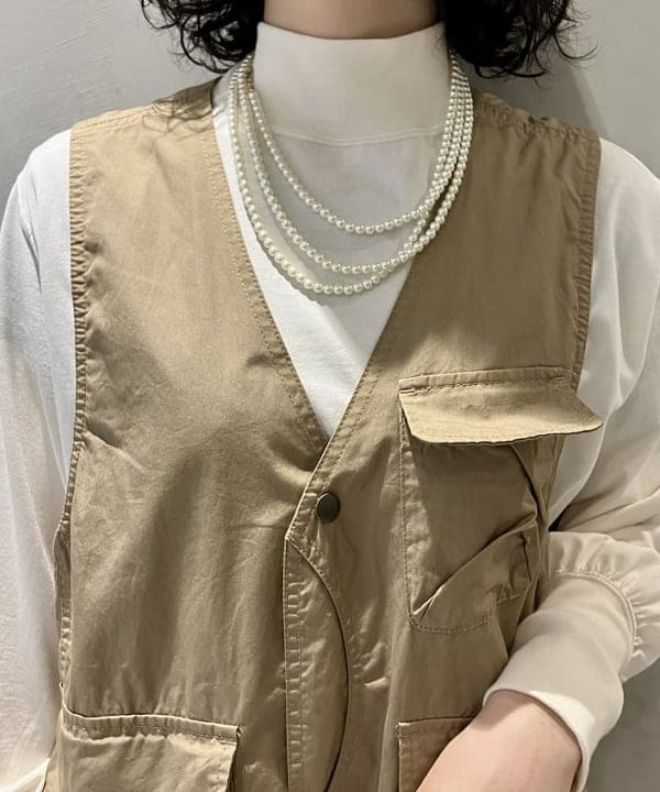 小原 もこさんの「BEAMS WOMEN｜NEW ERA / 別注 930 イージースナップ MLBパッチ キャップ」を使ったコーディネート