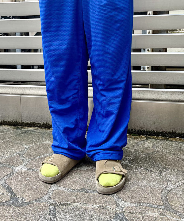 高遠 恒巳さんの「BEAMS WOMEN｜リラックス ソリッド カーディガン」を使ったコーディネート