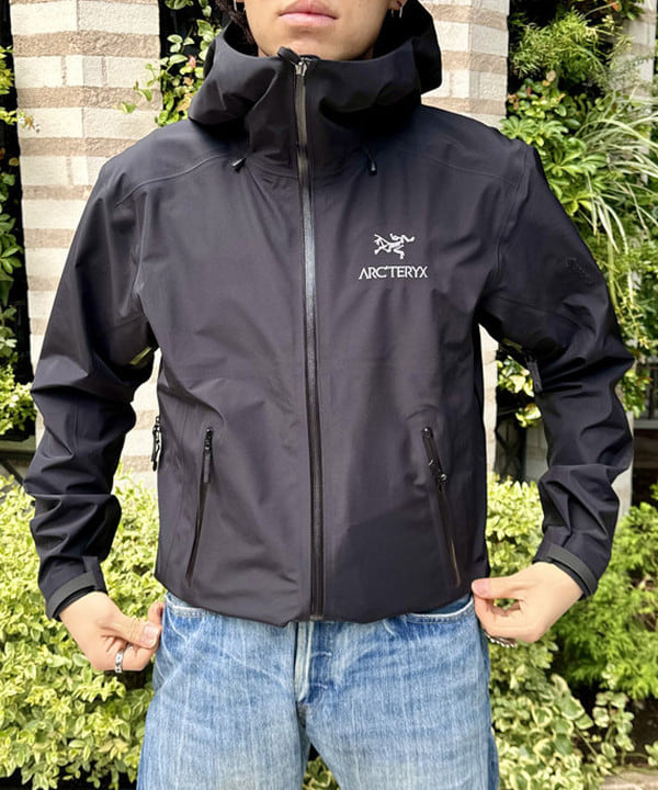 配島 孝明さんの「BEAMS WOMEN｜BEAMS PLUS / Jungle Hat CORDURA(R) NYLON」を使ったコーディネート