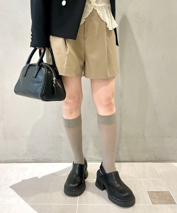 カタヤマ アヤさんの「BEAMS WOMEN｜MIYAO_JK_SP」を使ったコーディネート