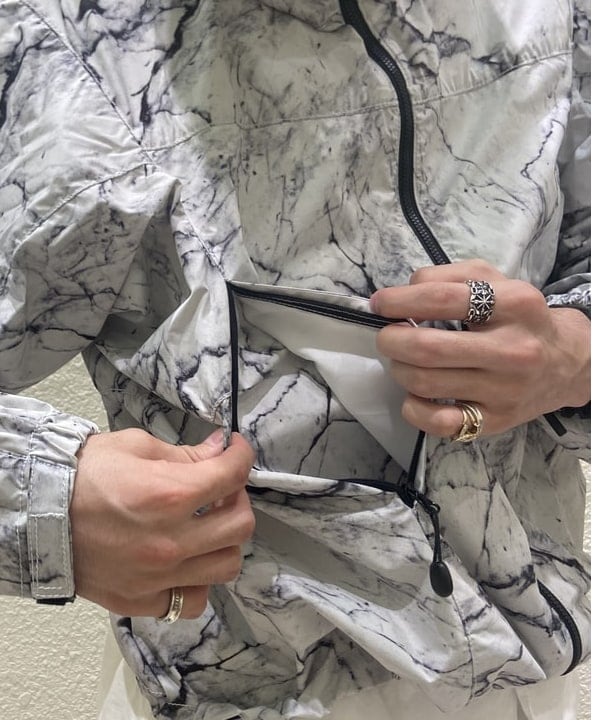 Lazzyさんの「GREGORY / 別注 VINTAGE DAY PACK NAVY」を使ったコーディネート