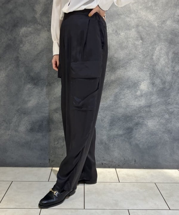 OSUMIさんの「BEAMS WOMEN｜ウェイビー フェイクファー ジレ」を使ったコーディネート