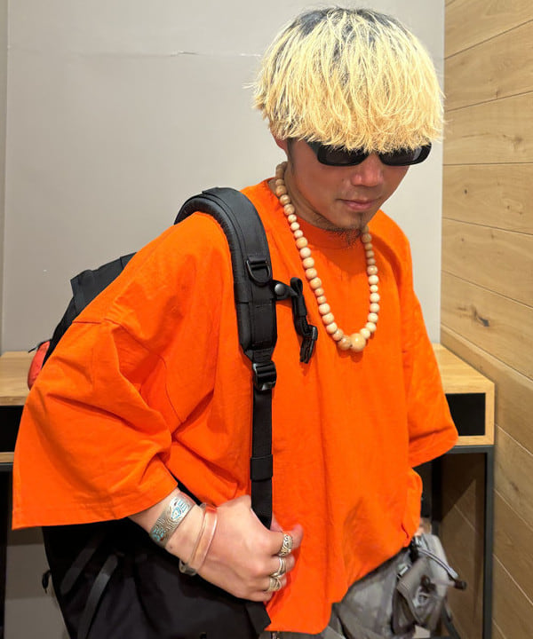 三宅 康平さんの「BEAMS WOMEN｜GRANITE GEAR / AIR GROCERY BAG エコバッグ」を使ったコーディネート