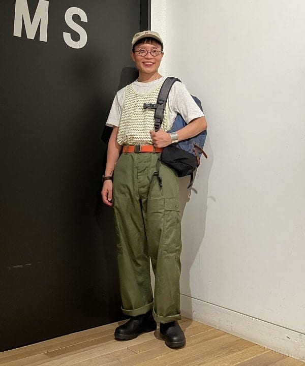 土田 達也さんの「BEAMS WOMEN｜【別注】BUZZ RICKSON'S / ポプリン アーミーパンツ」を使ったコーディネート