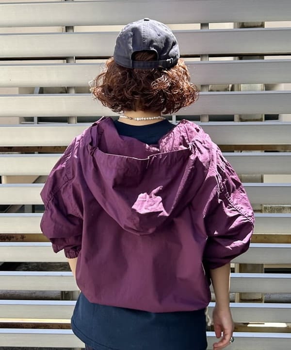まつむさんの「BEAMS WOMEN｜サイド ボタン アノラック」を使ったコーディネート