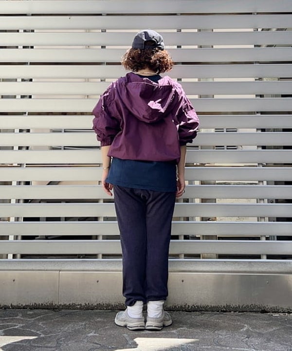 まつむさんの「BEAMS WOMEN｜サイド ボタン アノラック」を使ったコーディネート