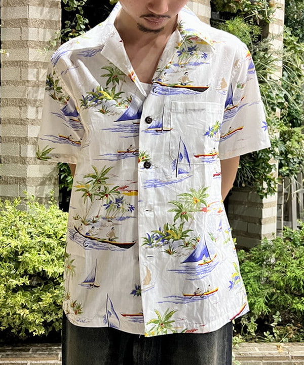 ムファサさんの「BEAMS WOMEN｜BEAMS / ワイドフィット デニムパンツ」を使ったコーディネート