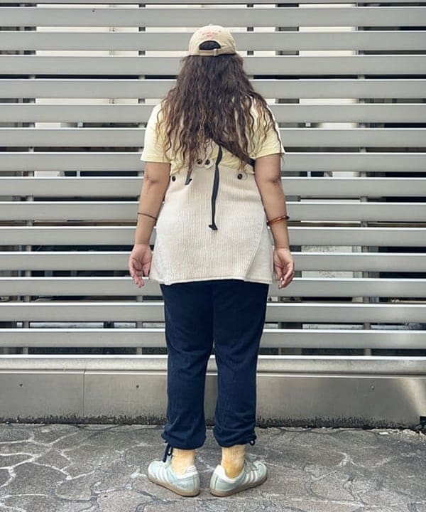 おとむさんの「BEAMS WOMEN｜ボーイ ベーシック Tシャツ」を使ったコーディネート
