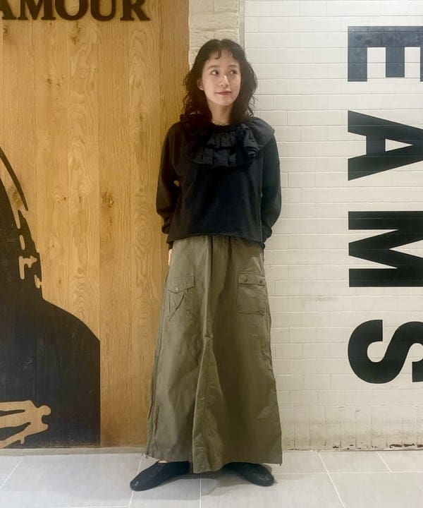 笠井 祐希さんの「BEAMS WOMEN｜Olfeo × maturely / 別注 フリル ロングスリーブ カットソー」を使ったコーディネート