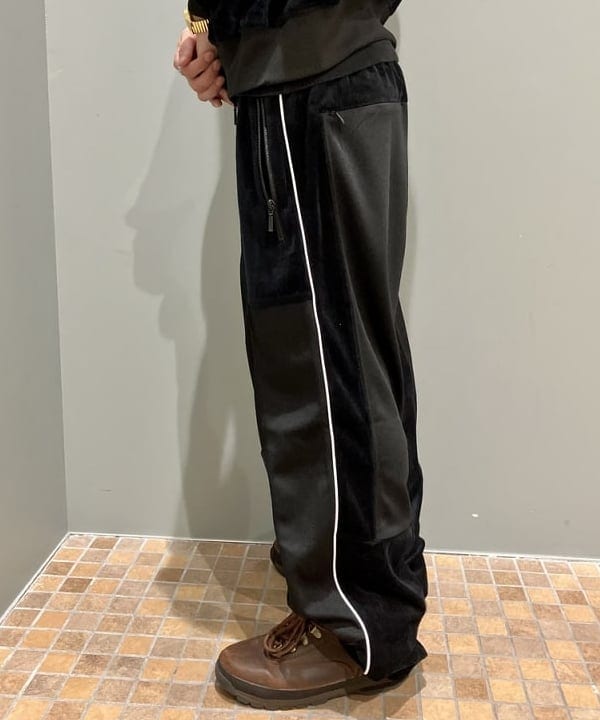 西村 光平さんの「BEAMS WOMEN｜クレイジー ジャージ トラックジャケット」を使ったコーディネート