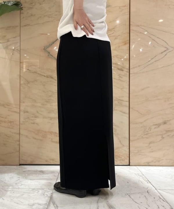 shirakiさんの「BEAMS WOMEN｜スタイリスト佐藤佳菜子 × SLOANE × Demi-Luxe BEAMS / 別注 リブTシャツ」を使ったコーディネート