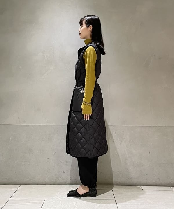 高木 菜央さんの「BEAMS WOMEN｜▲MONCLER / BUTOR ロングベスト」を使ったコーディネート