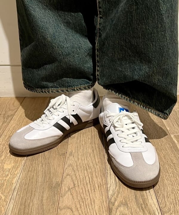 関澤 佑樹さんの「BEAMS WOMEN｜BEAMS / ワイドフィット デニムパンツ」を使ったコーディネート