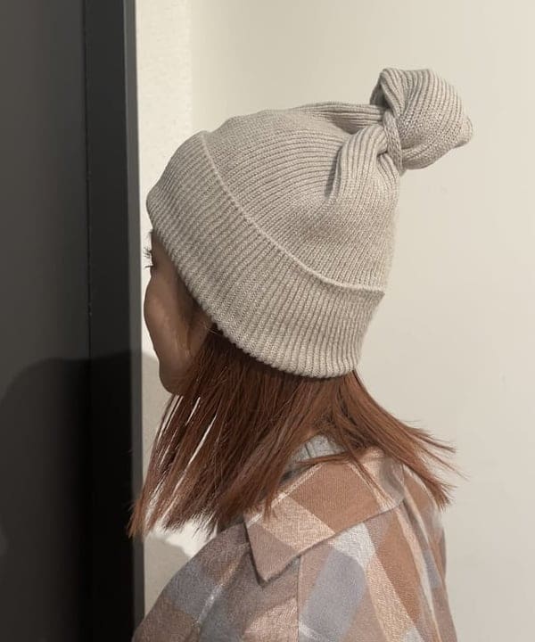 安藤 菜央さんの「BEAMS WOMEN｜デニム シンチバック パンツ」を使ったコーディネート