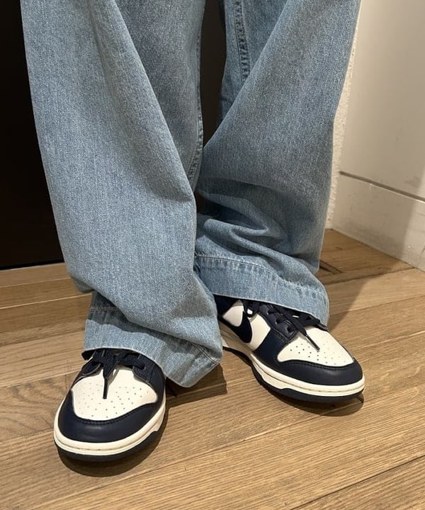 安藤 菜央さんの「BEAMS WOMEN｜デニム シンチバック パンツ」を使ったコーディネート