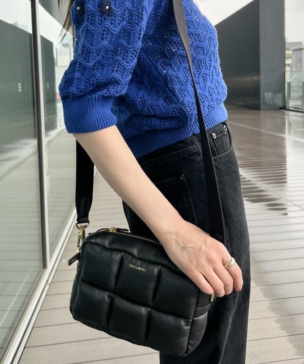 隈元 楓さんの「BEAMS WOMEN｜BAUM UND PFERDGARTEN / CAPONI フラワー ニット」を使ったコーディネート