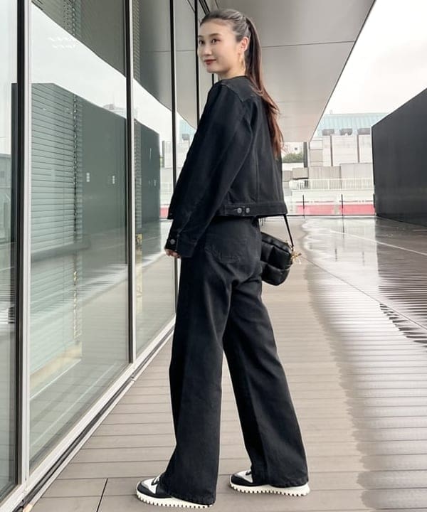 隈元 楓さんの「BEAMS WOMEN｜BAUM UND PFERDGARTEN / CAPONI フラワー ニット」を使ったコーディネート