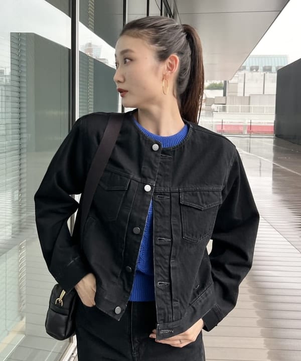 隈元 楓さんの「BEAMS WOMEN｜BAUM UND PFERDGARTEN / CAPONI フラワー ニット」を使ったコーディネート