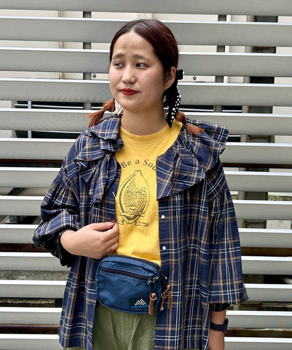 Kyooka Sayakaさんの「BEAMS WOMEN｜GREGORY / 別注 VINTAGE HIP MATE NAVY」を使ったコーディネート
