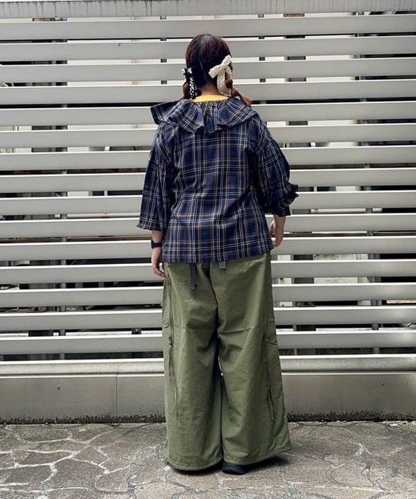 Kyooka Sayakaさんの「BEAMS WOMEN｜GREGORY / 別注 VINTAGE HIP MATE NAVY」を使ったコーディネート