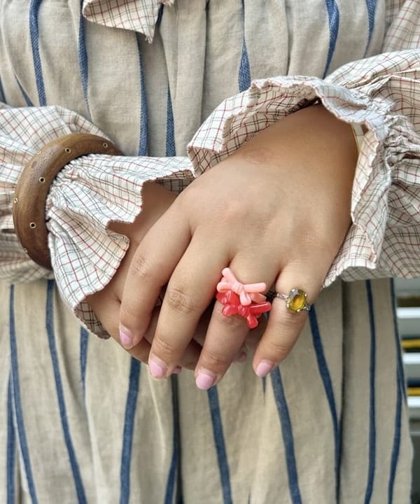 おとむさんの「BEAMS WOMEN｜チェック フリルカラー シャツ」を使ったコーディネート