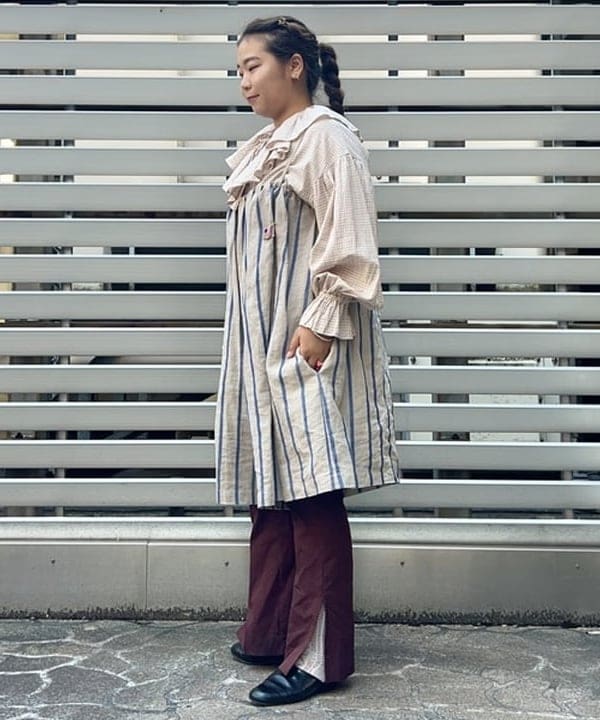 おとむさんの「BEAMS WOMEN｜チェック フリルカラー シャツ」を使ったコーディネート
