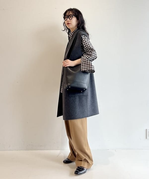 中丸　栞さんの「BEAMS WOMEN｜」を使ったコーディネート