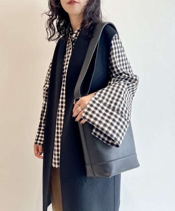 中丸　栞さんの「BEAMS WOMEN｜」を使ったコーディネート