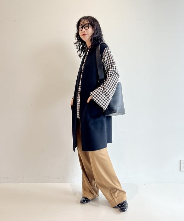 中丸　栞さんの「BEAMS WOMEN｜」を使ったコーディネート