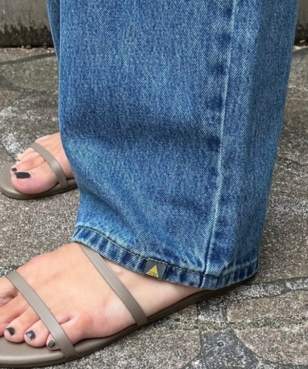 藤井 裕実子さんの「BEAMS WOMEN｜LEVI'S(R) / SILVER TAB（TM）LOOSE FIT」を使ったコーディネート