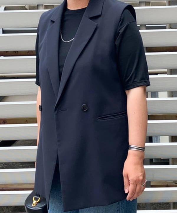 藤井 裕実子さんの「BEAMS WOMEN｜LEVI'S(R) / SILVER TAB（TM）LOOSE FIT」を使ったコーディネート