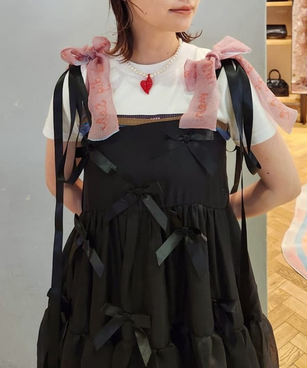 saori KATOさんの「BEAMS WOMEN｜【別注】sister jane / Bow Ruffle Onepiece」を使ったコーディネート