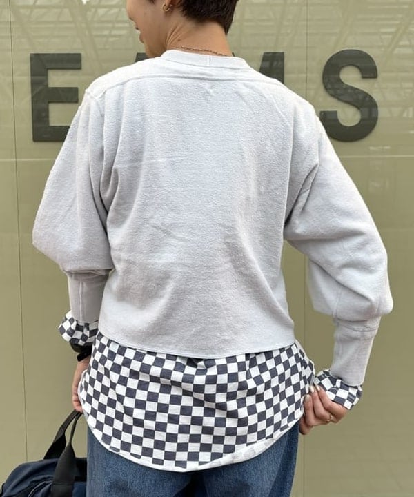 矢野(青木)優香さんの「Gramicci × BEAMS BOY / 別注 ワイド デニム パンツ」を使ったコーディネート