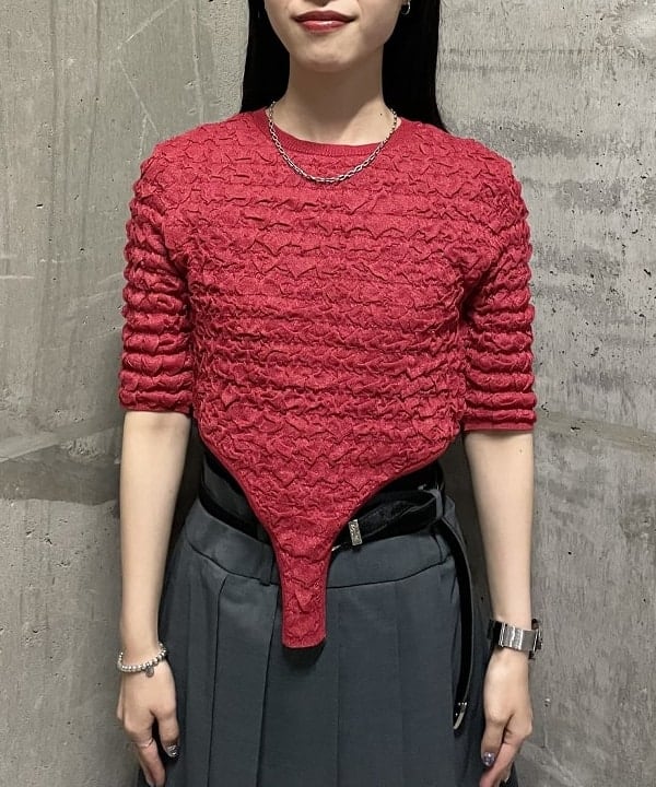 高木 菜央さんの「BEAMS WOMEN｜ダブル ベルト プリーツ スカート」を使ったコーディネート